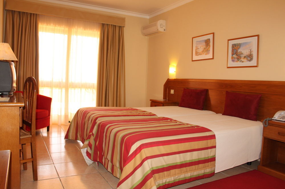 Hotel Mh Atlantico Peniche Zewnętrze zdjęcie